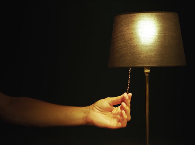 Descubre la manera de ahorrar energía eléctrica en vacaciones