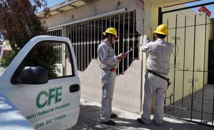 Se hacían pasar por trabajadores de la CFE para extorsionar
