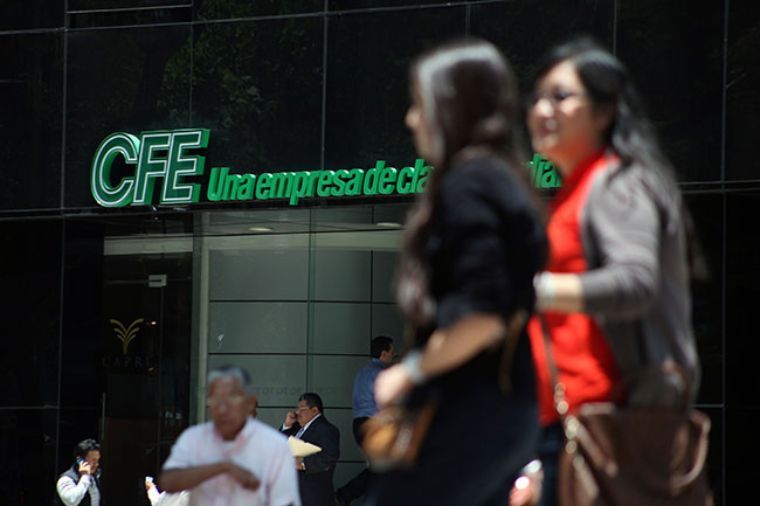 Exigen a la CFE trasparentar adeudos de los estados