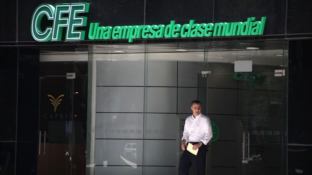 Solicitarán a CFE que cobre deudas pendientes a Gobierno