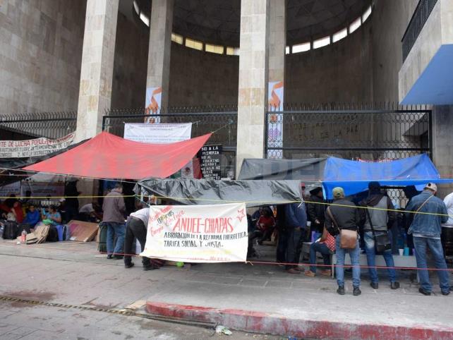 La CFE cobra tarifas exageradas en comunidades Chiapanecas