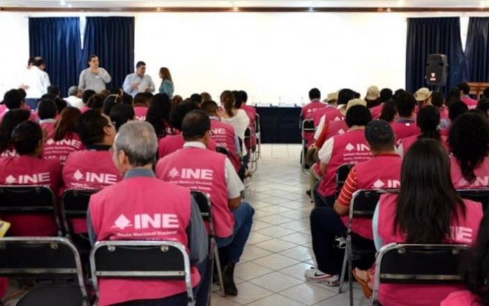 Celulares de mucho lujo, desea Instituto Nacional Electoral para sus trabajadores